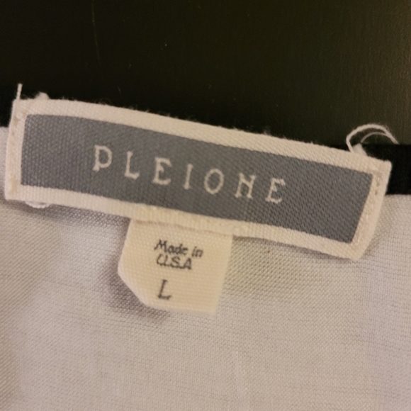 Ladies Pleione Cute summer tank, Size L - Picture 2 of 3